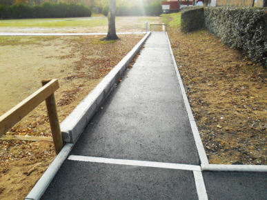 Rampes d'accès pour les PMR