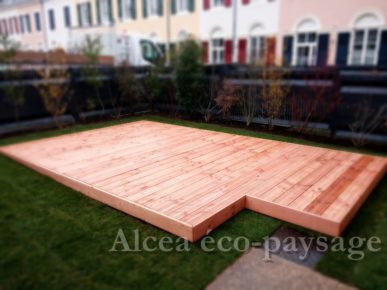 une terrasse en bois